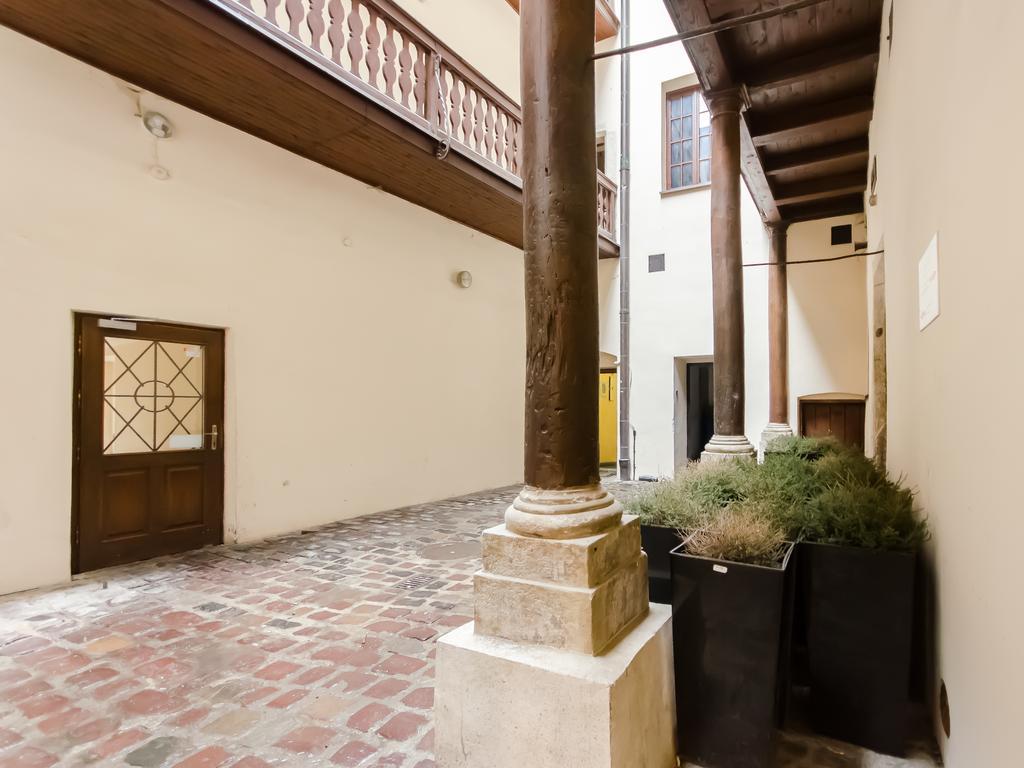 Place 4 You Apartments Krakow Ngoại thất bức ảnh