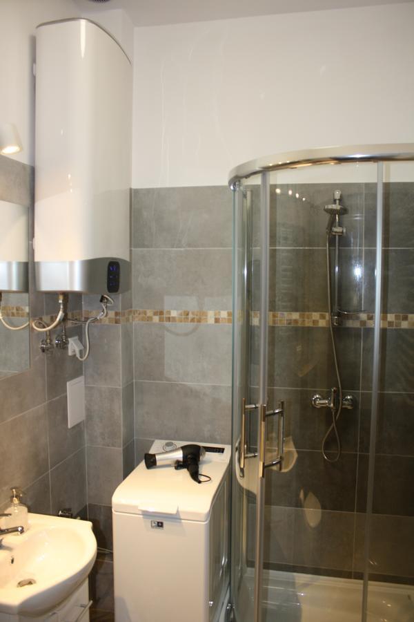 Place 4 You Apartments Krakow Ngoại thất bức ảnh