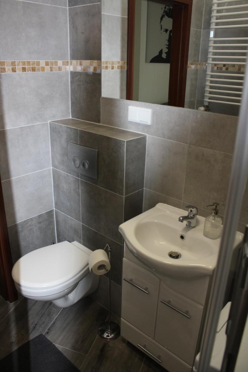 Place 4 You Apartments Krakow Ngoại thất bức ảnh